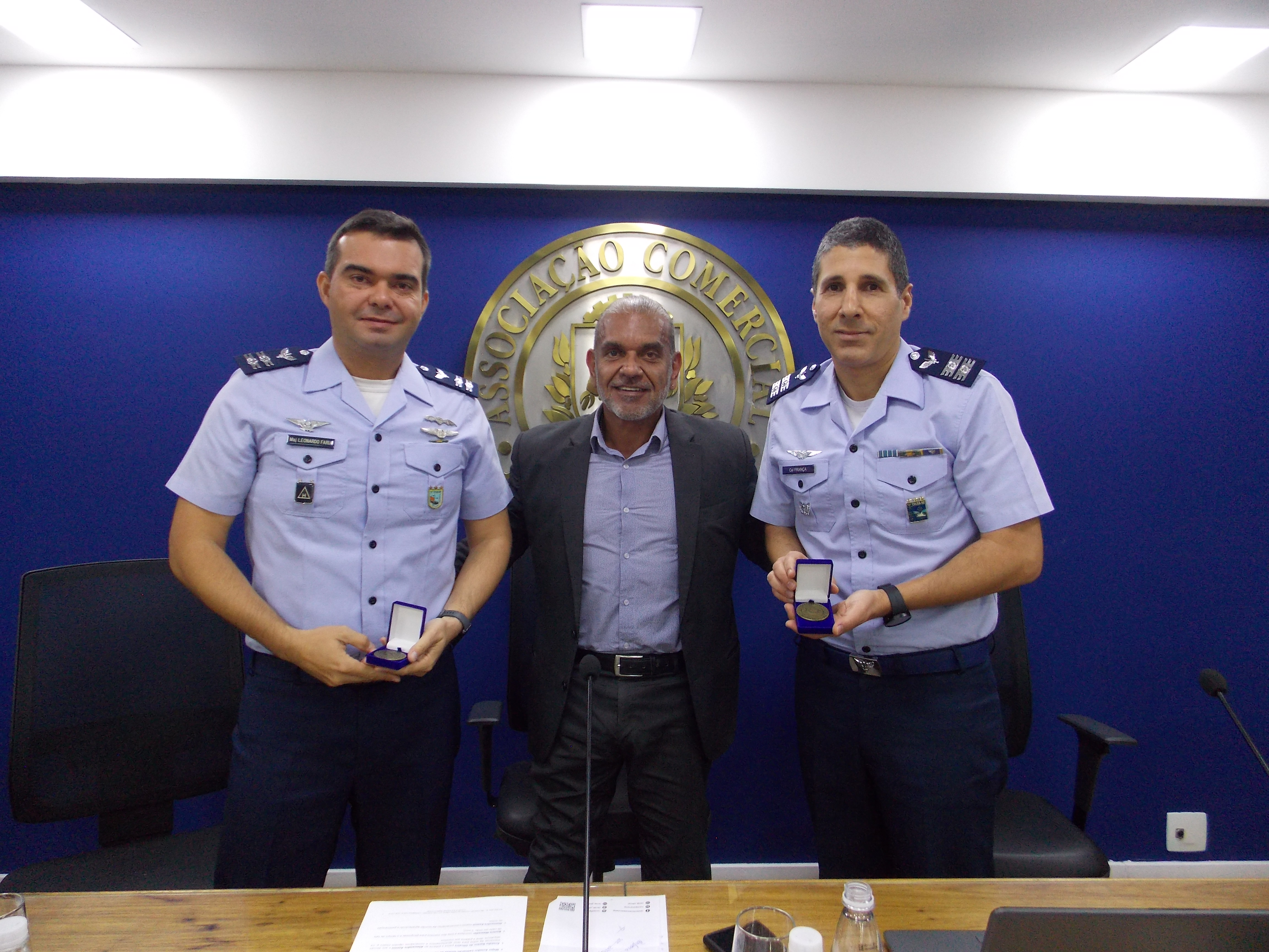 Major Av. Leonardo Faria, Alessandro Azzoni e Cel. Av. Luiz Eduardo de França Scovino