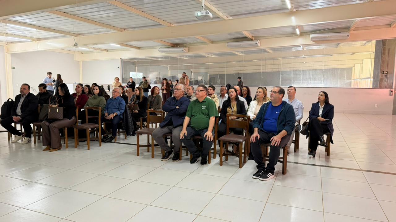 O grande destaque do encontro foi o anúncio da parceria formalizada por meio de Termo de Cooperação entre o CMEC e o Sebrae